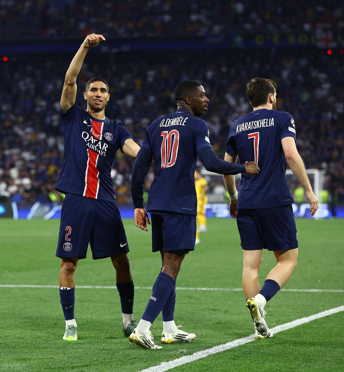 场组合在比 场组合在比