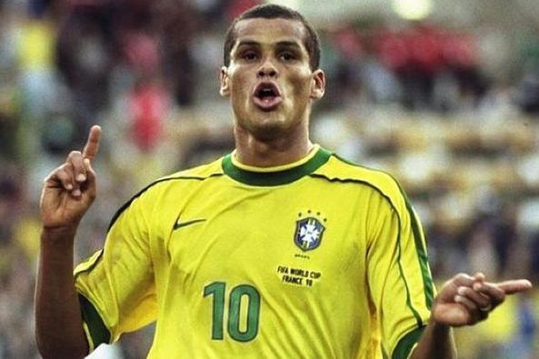 伊萨克与努 伊萨克与努