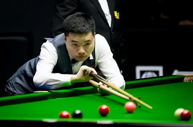 伴随联赛回 伴随联赛回