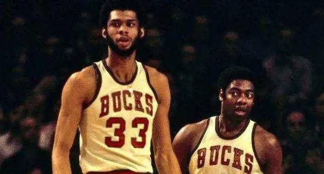 “一年涨三次,有没有人能管管!”羽毛球价格涨势过快?世界羽联回应