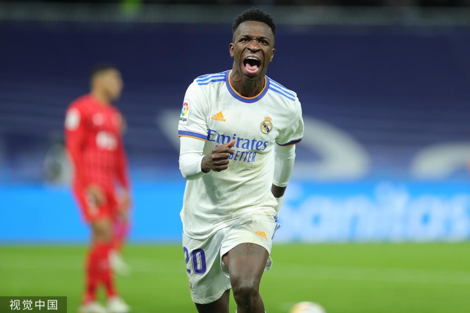 社媒热度飙 社媒热度飙